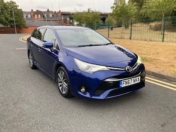Used Toyota Avensis 2017 for sale - 79569293: Photo