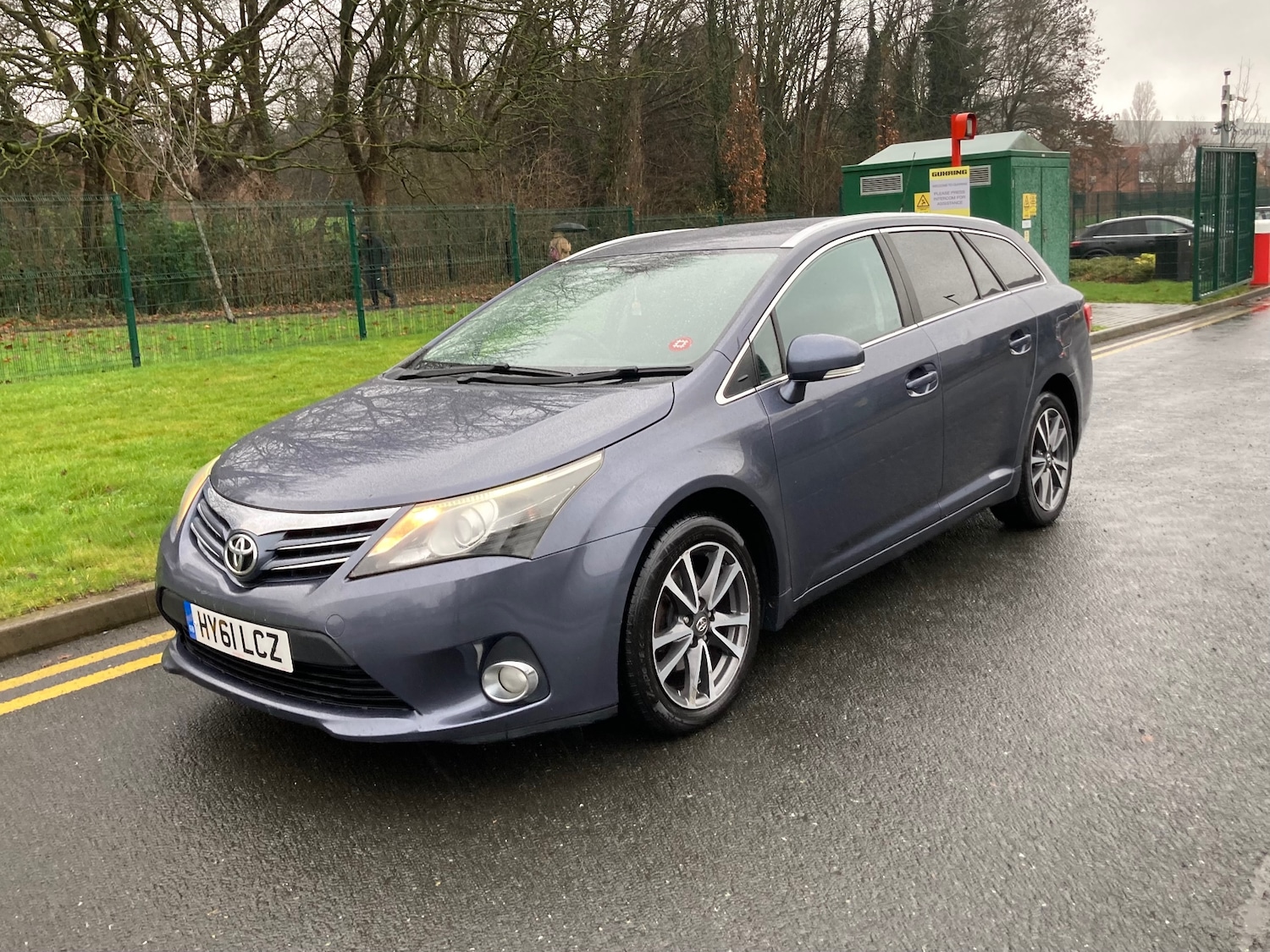 Used Toyota Avensis 2011 for sale - 77288818: Photo 2