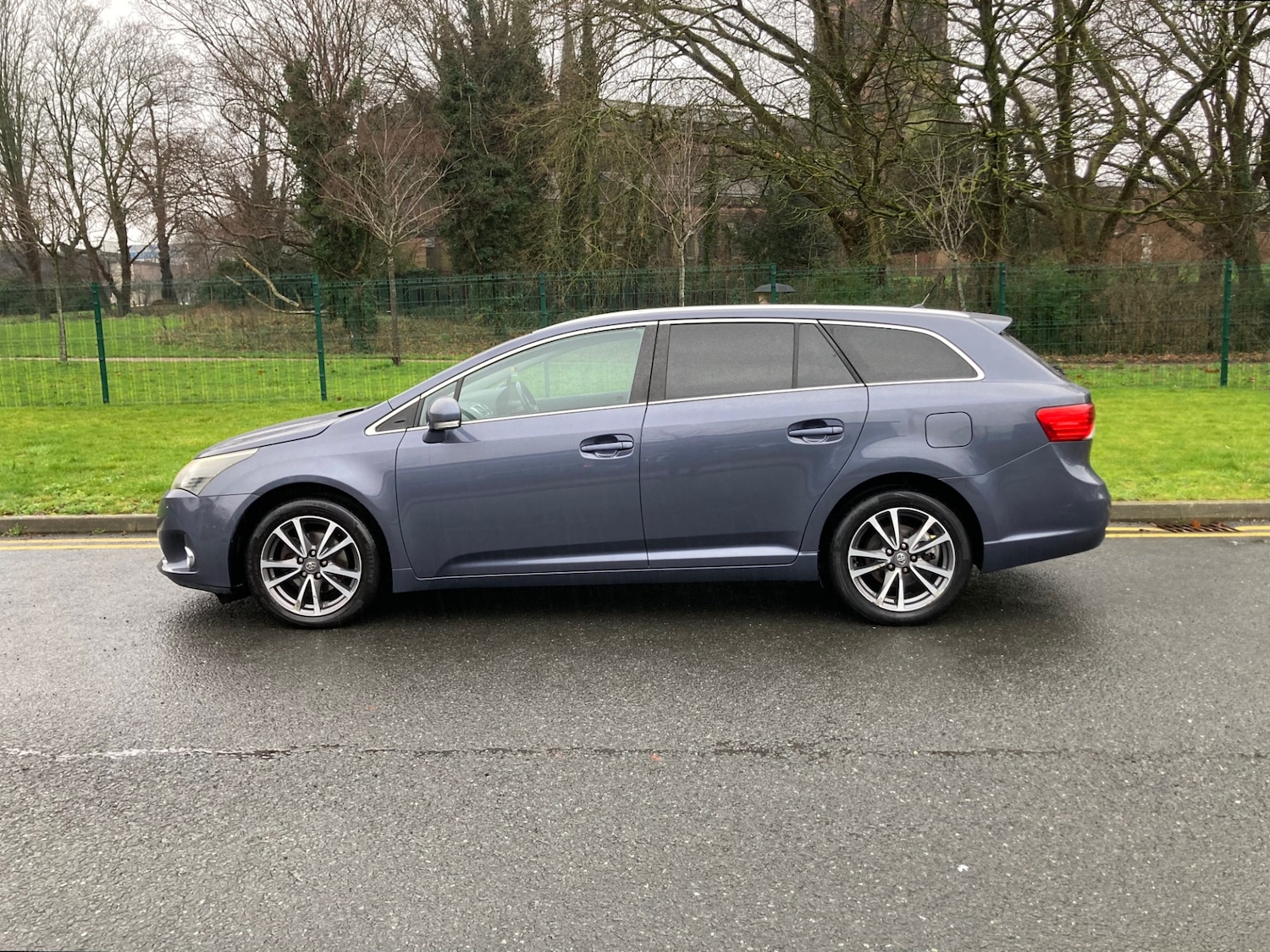 Used Toyota Avensis 2011 for sale - 77288818: Photo 6