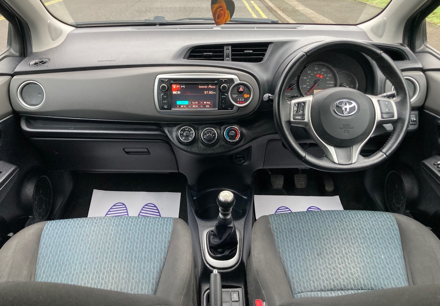 Used Toyota Yaris 2012 for sale - 77371111: Photo 9