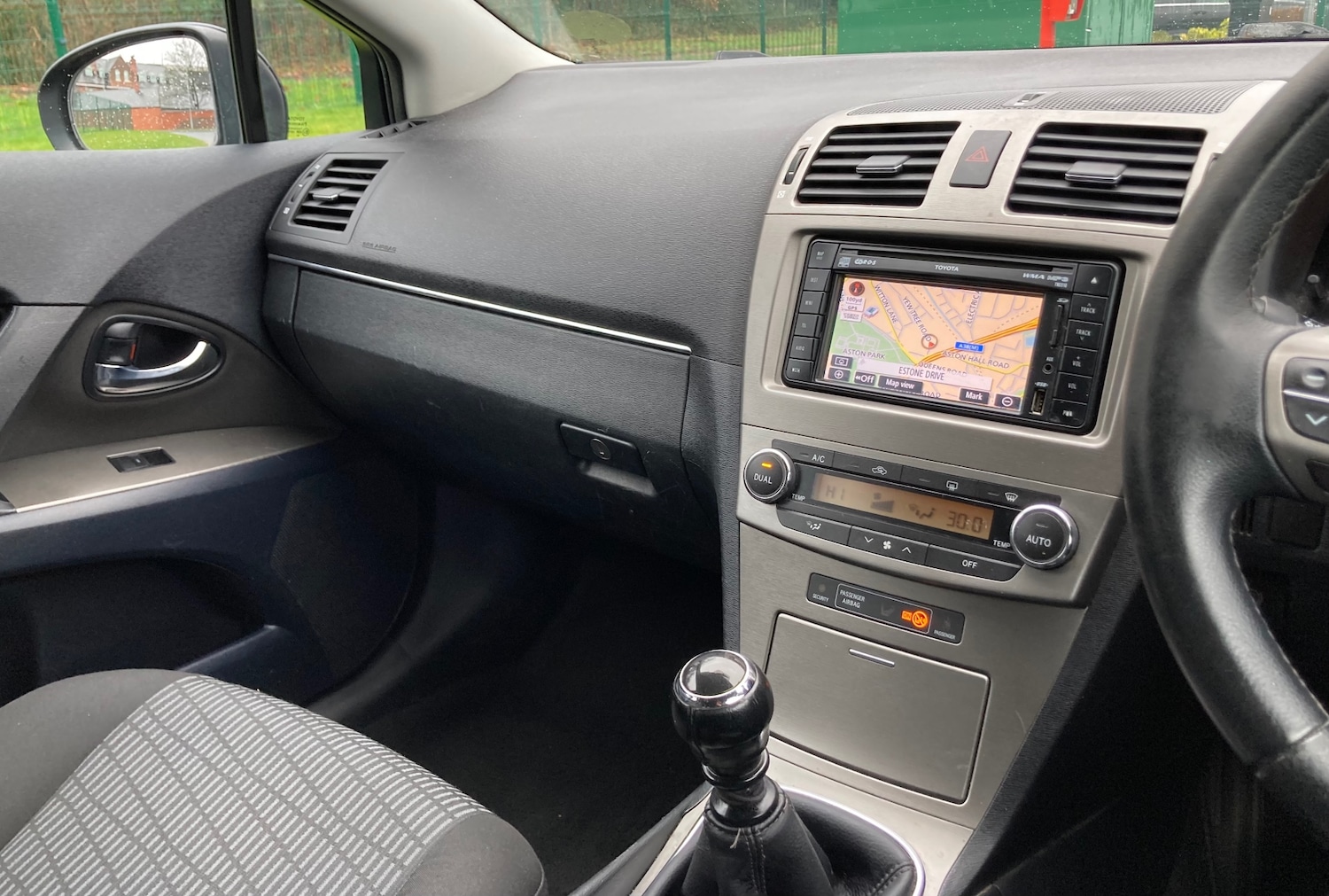 Used Toyota Avensis 2010 for sale - 77288784: Photo 11