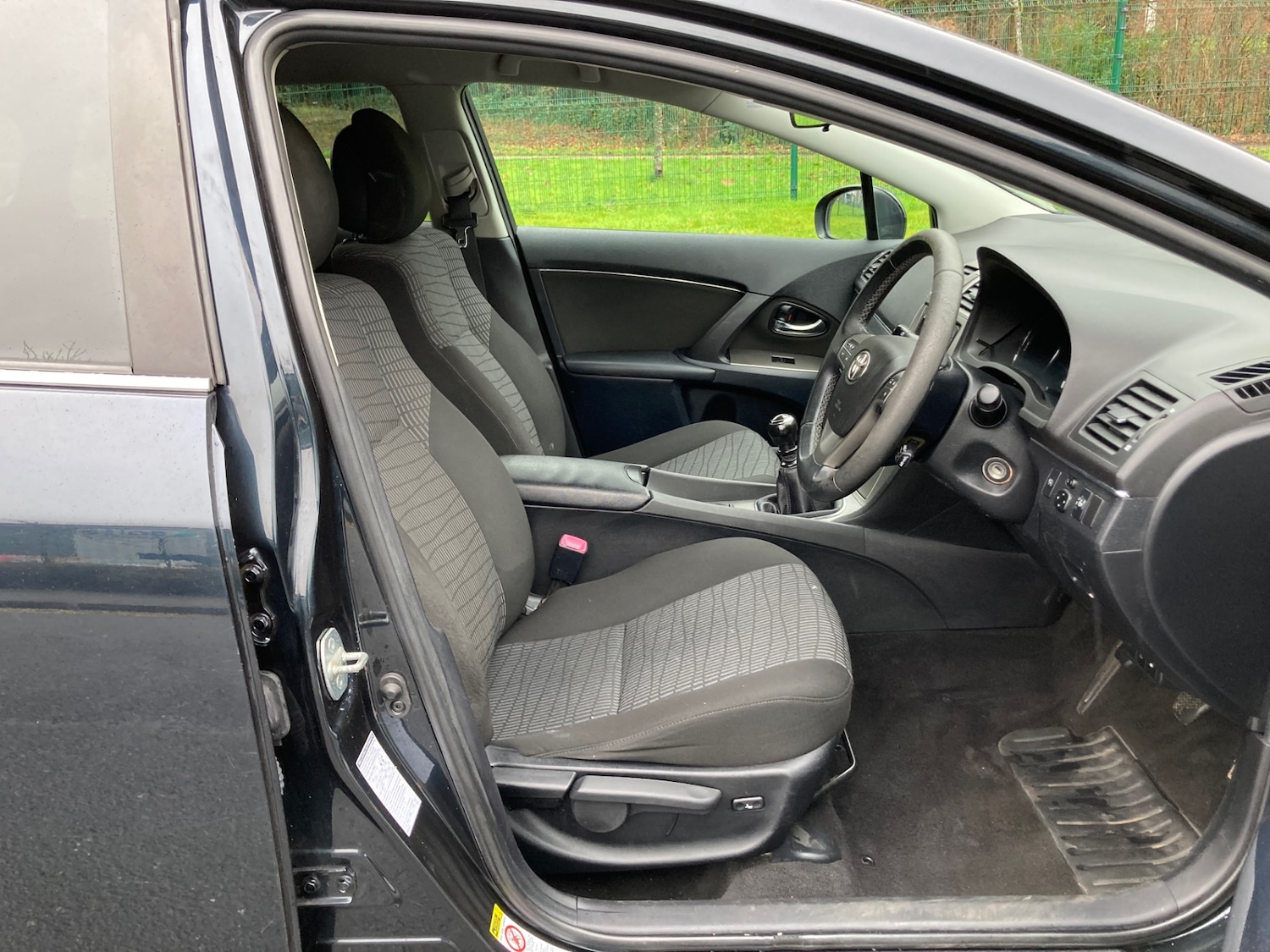 Used Toyota Avensis 2010 for sale - 77288784: Photo 22