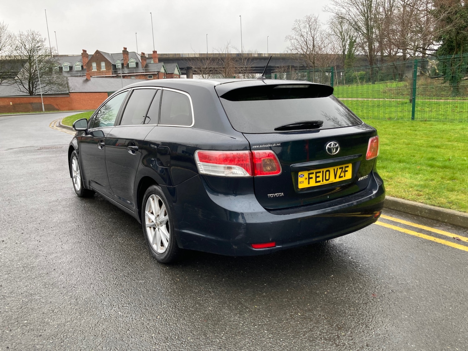 Used Toyota Avensis 2010 for sale - 77288784: Photo 3