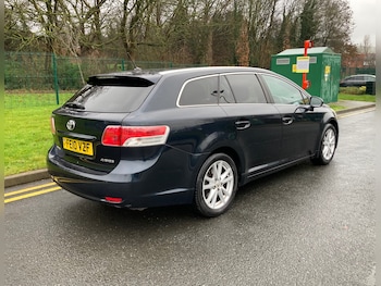 Used Toyota Avensis 2010 for sale - 77288784: Photo