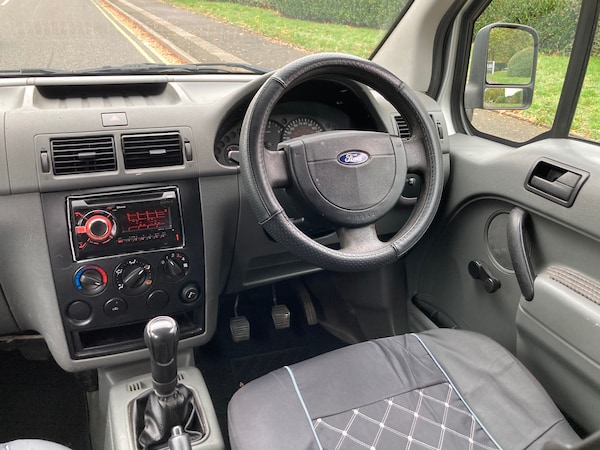 Used Ford Transit Connect 2005 for sale - 76255172: Photo 10