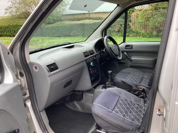Used Ford Transit Connect 2005 for sale - 76255172: Photo 12