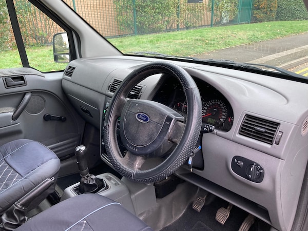Used Ford Transit Connect 2005 for sale - 76255172: Photo 15
