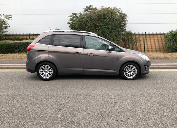 Used Ford Grand C-Max 2011 for sale - 75677235: Photo 5
