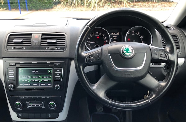 Used Skoda Yeti 2012 for sale - 75160530: Photo 19