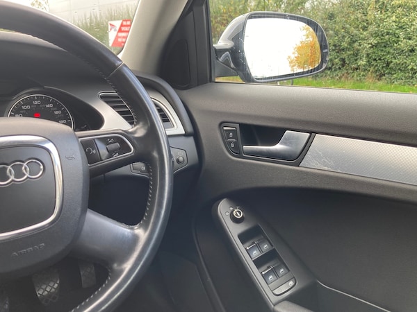 Used Audi A4 2011 for sale - 76334935: Photo 21