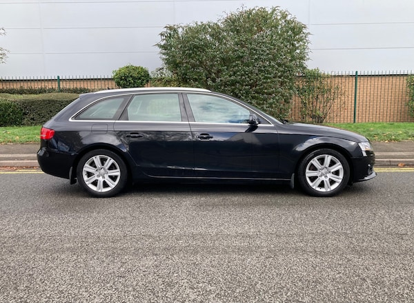 Used Audi A4 2011 for sale - 76334935: Photo 5
