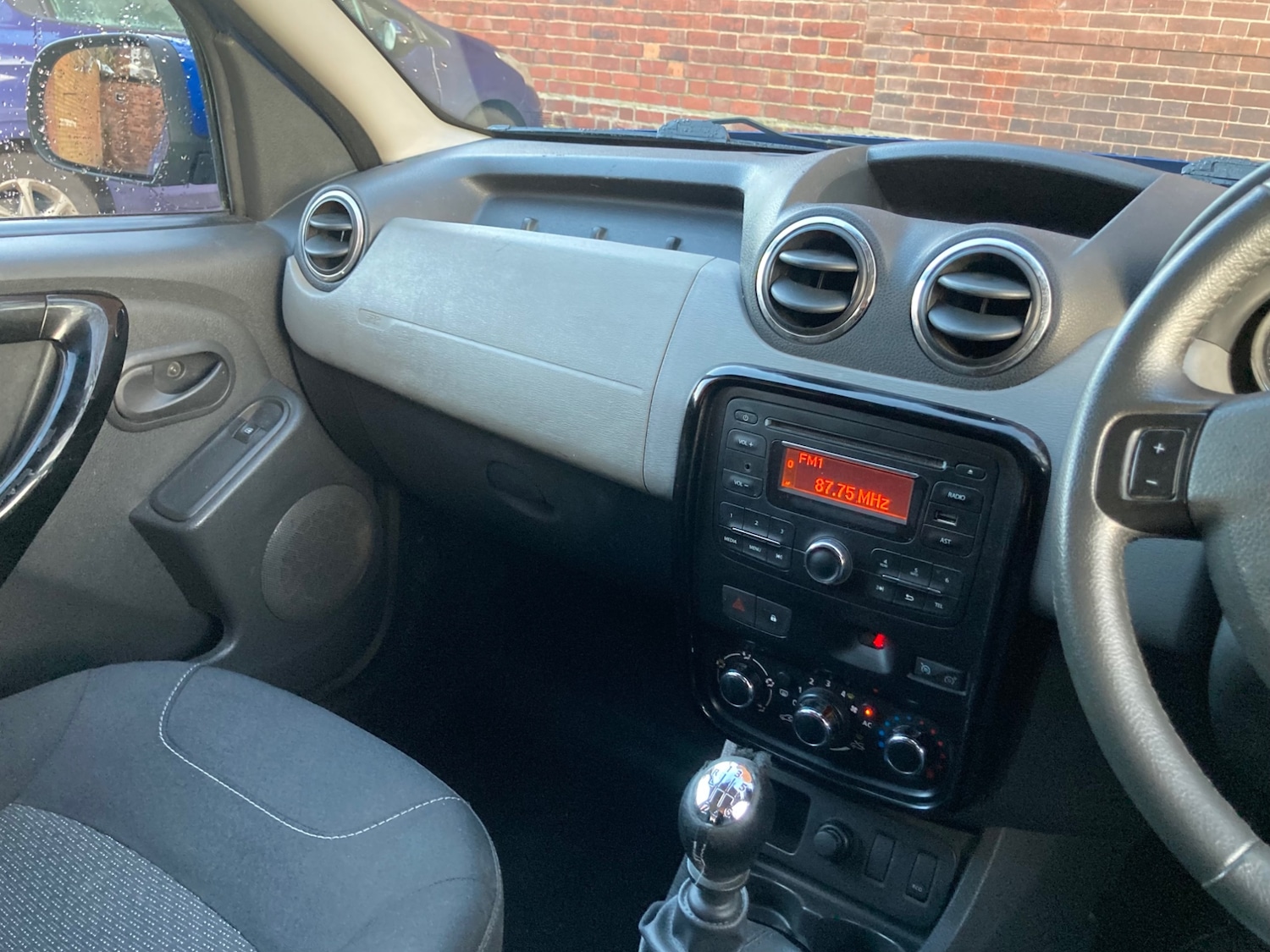 Used Dacia Duster 2014 for sale - 76940152: Photo 11