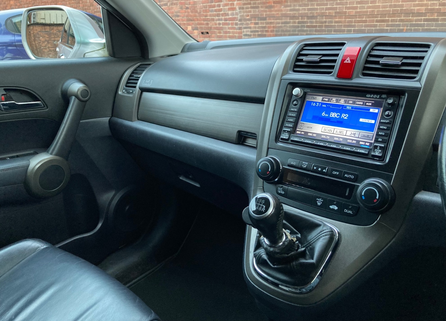 Used Honda CR-V 2010 for sale - 76347420: Photo 11