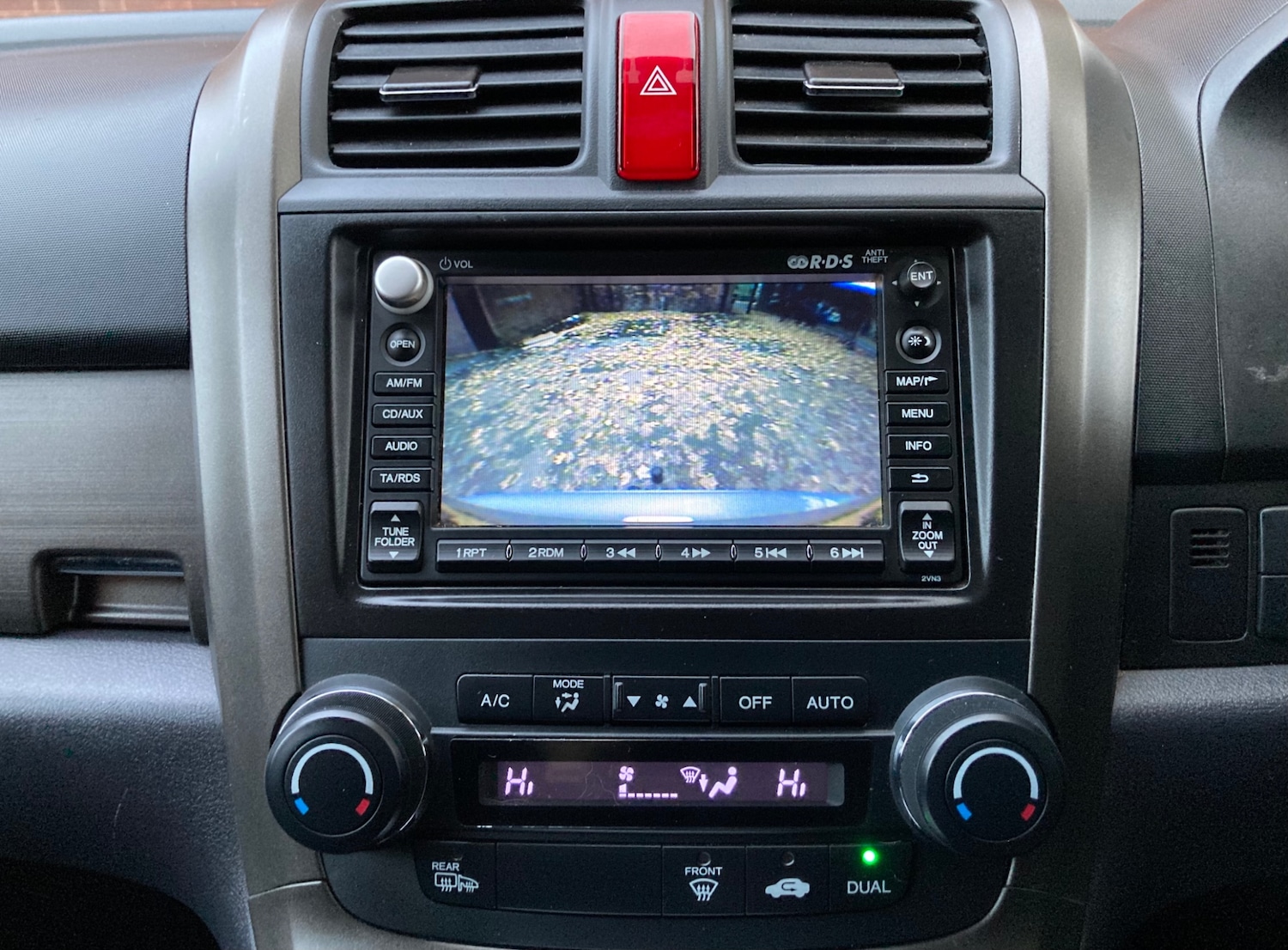 Used Honda CR-V 2010 for sale - 76347420: Photo 19