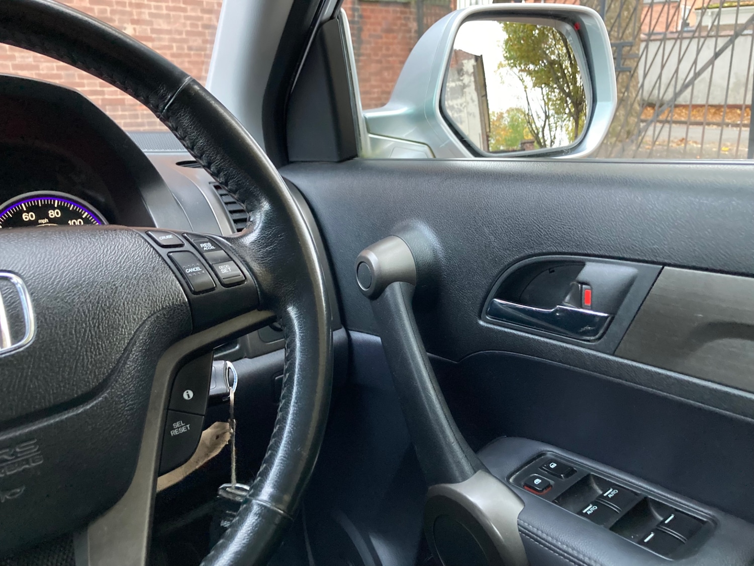 Used Honda CR-V 2010 for sale - 76347420: Photo 22