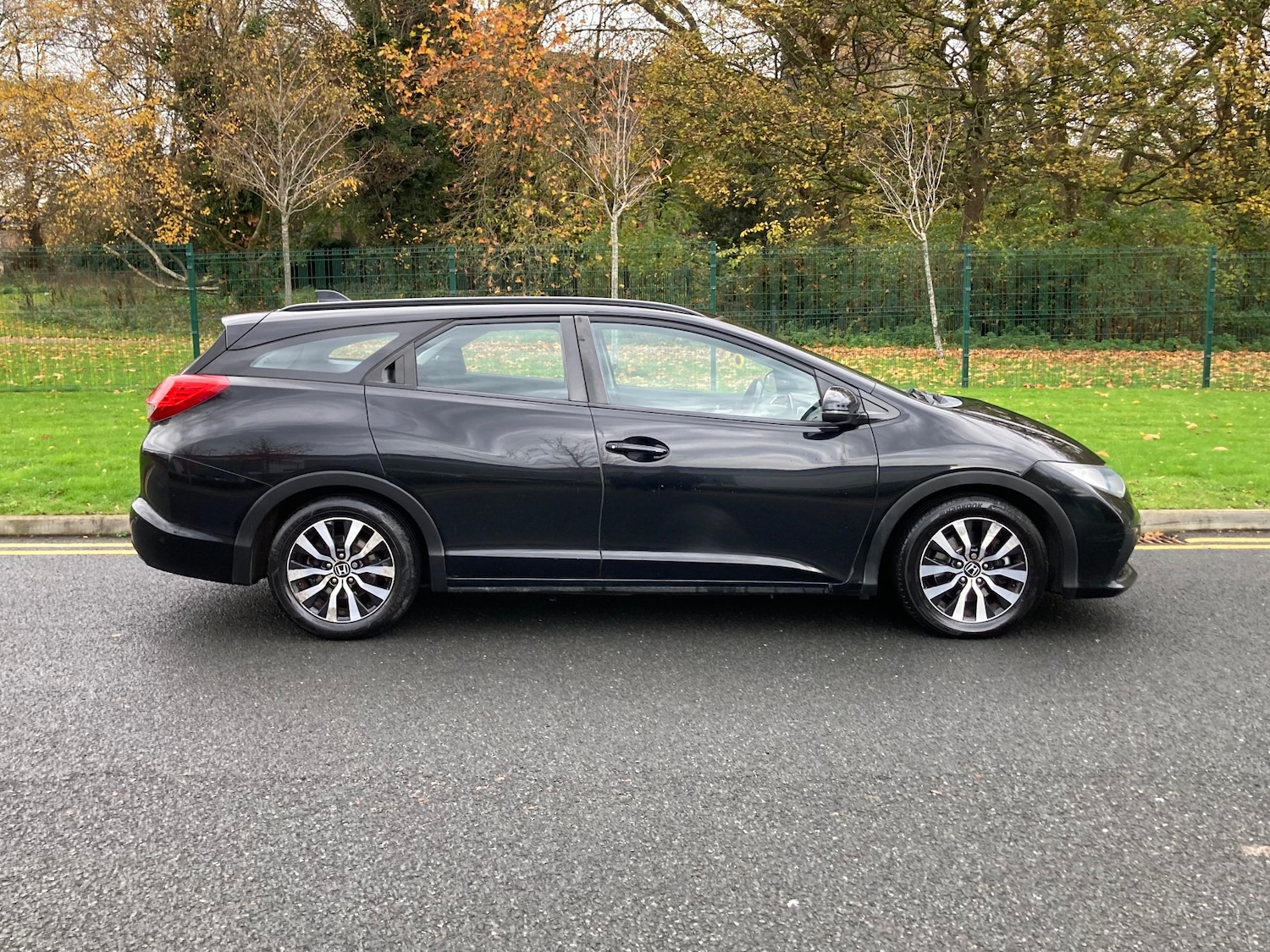 Used Honda Civic 2014 for sale - 76836790: Photo 5