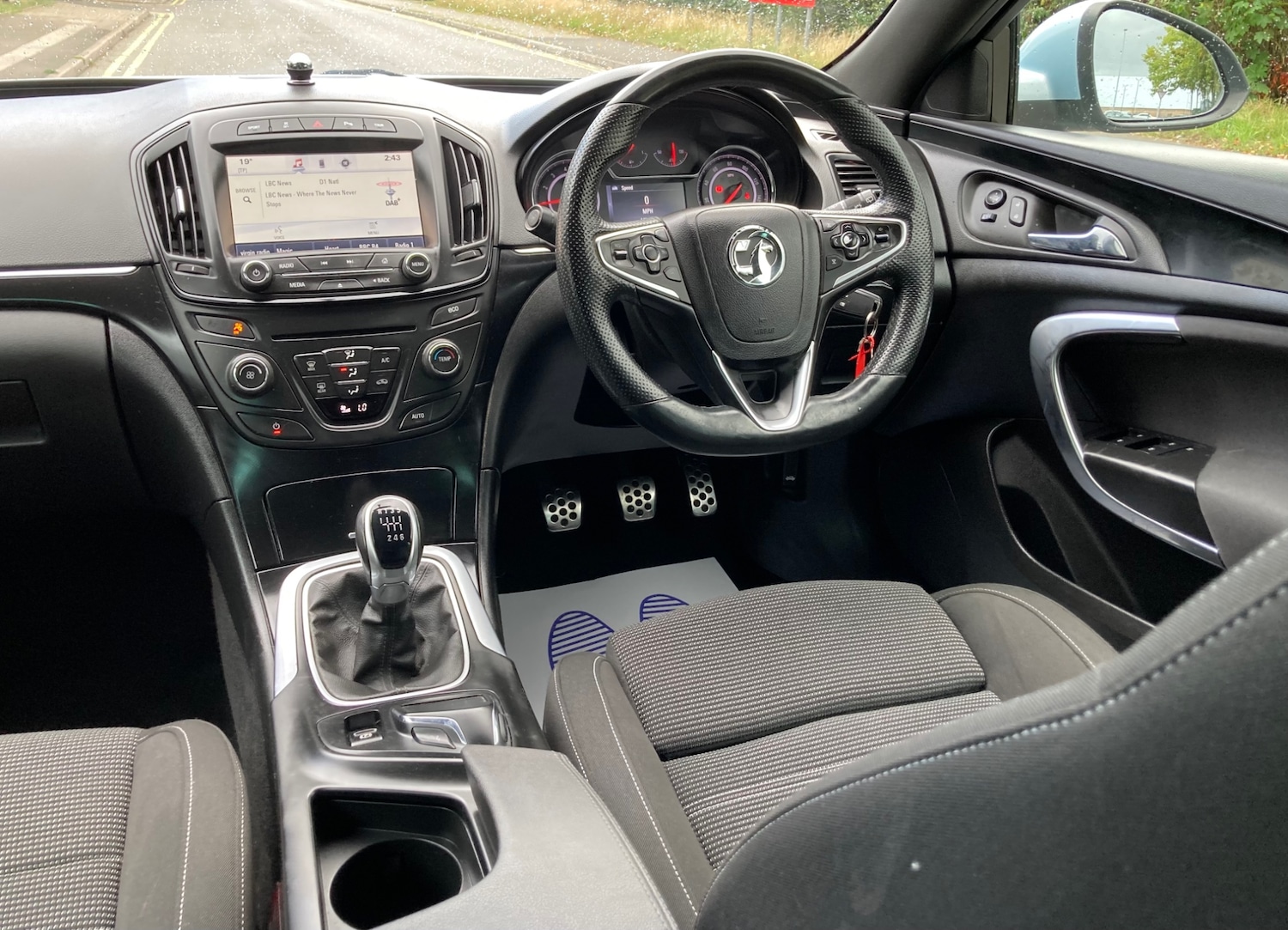 Used Vauxhall Insignia 2014 for sale - 76618841: Photo 10