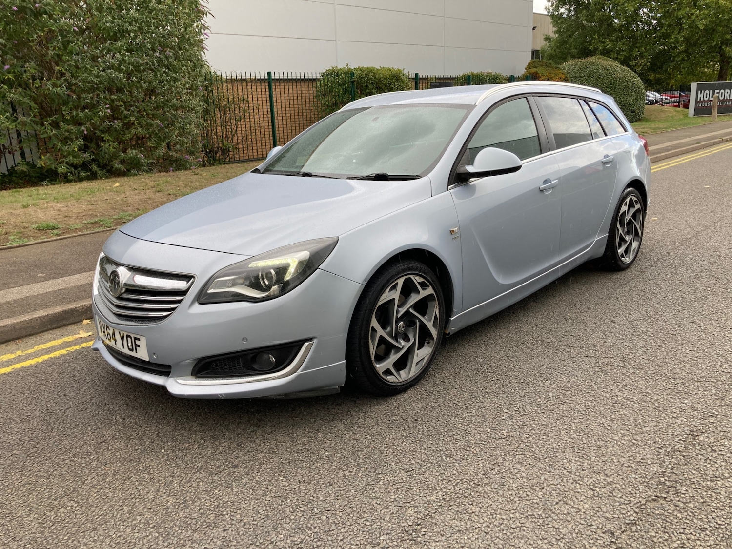 Used Vauxhall Insignia 2014 for sale - 76618841: Photo 2