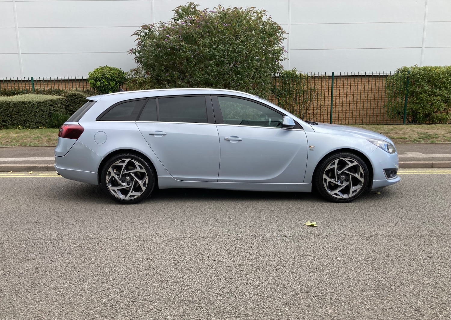 Used Vauxhall Insignia 2014 for sale - 76618841: Photo 6
