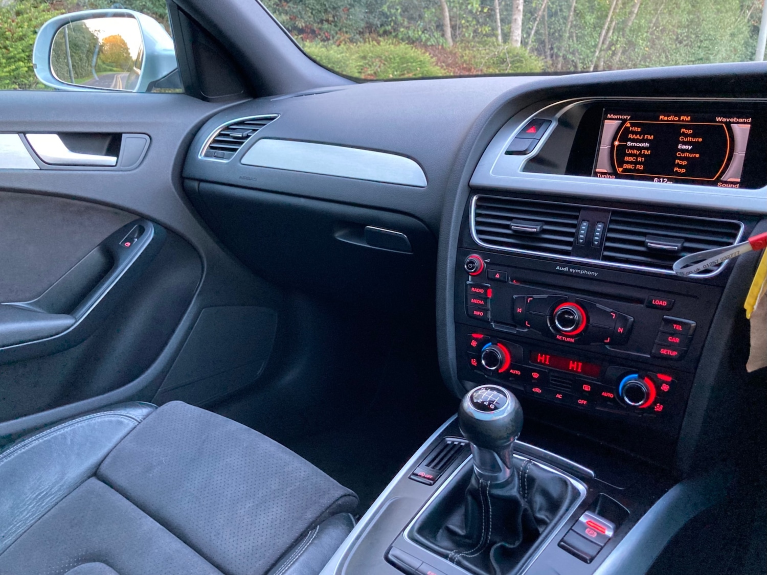 Used Audi A4 2010 for sale - 76192432: Photo 11