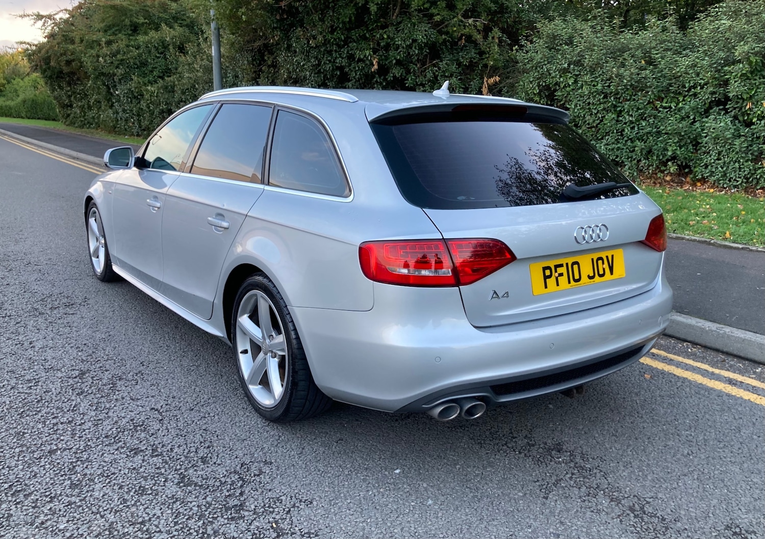 Used Audi A4 2010 for sale - 76192432: Photo 3