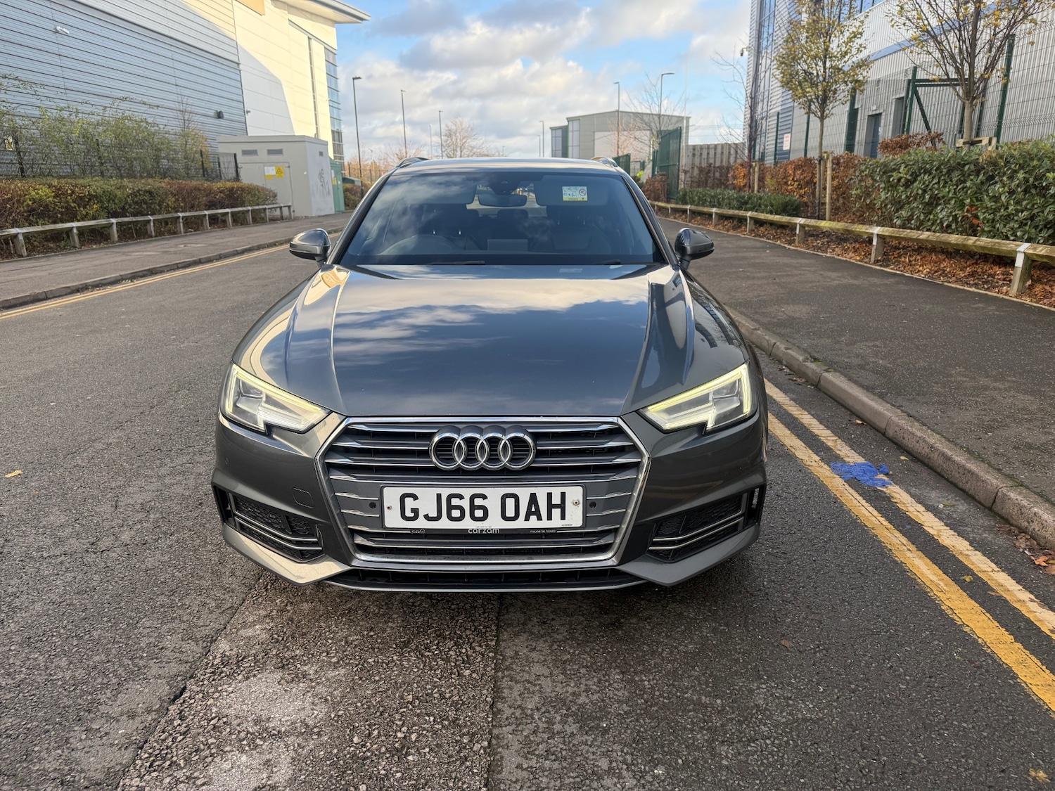 Used Audi A4 2016 for sale - 76670917: Photo 3
