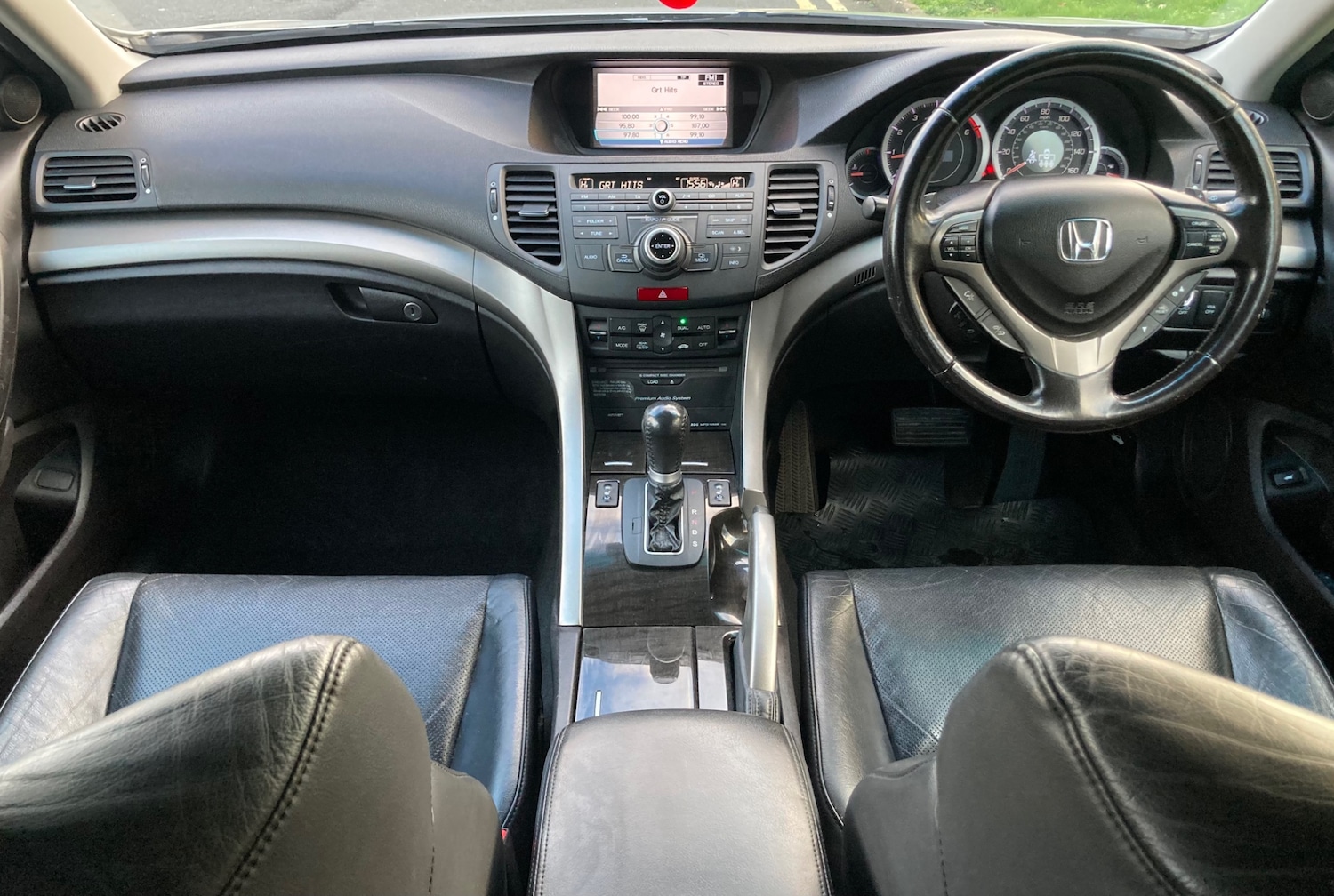 Used Honda Accord 2011 for sale - 77049121: Photo 10