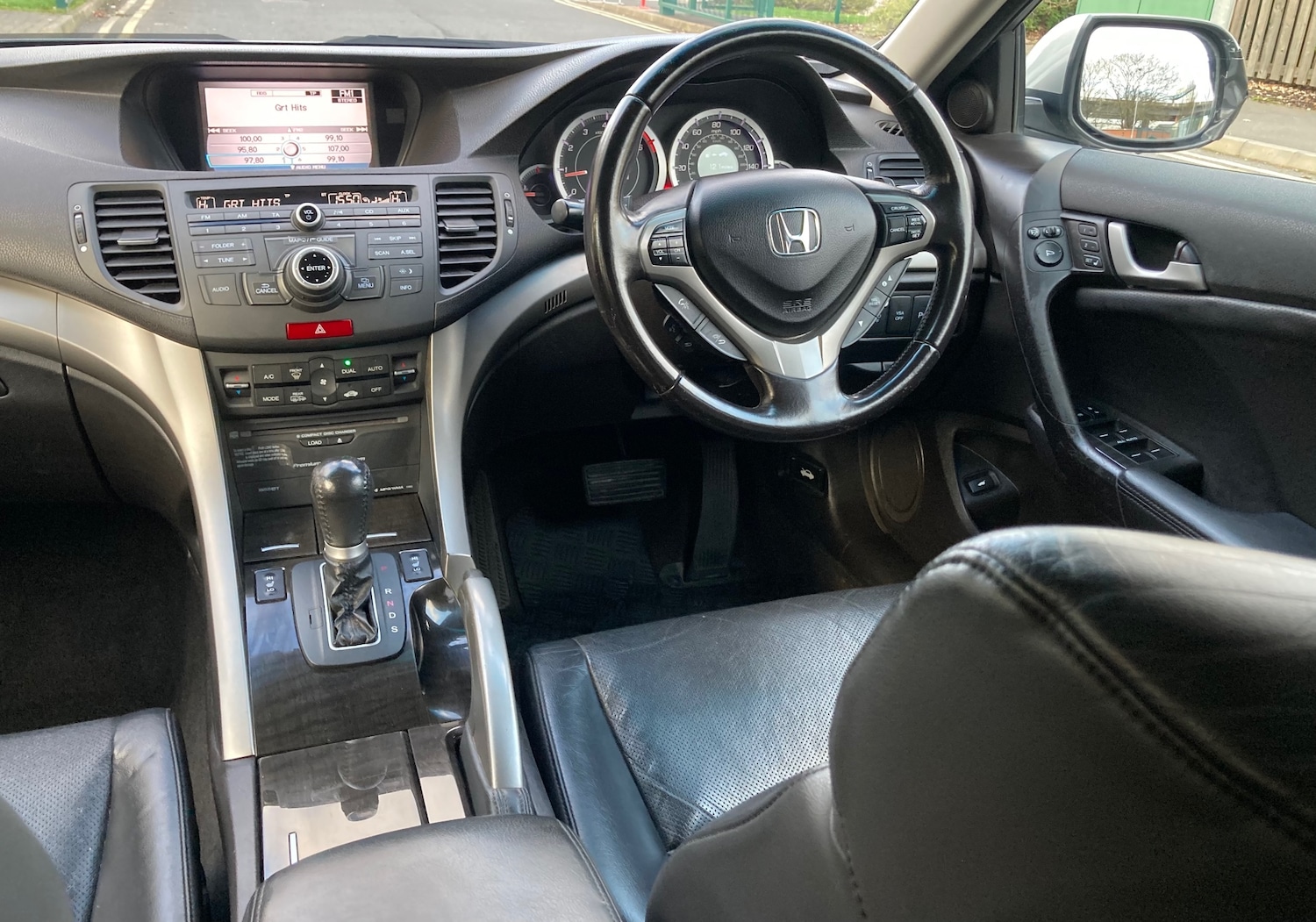 Used Honda Accord 2011 for sale - 77049121: Photo 11