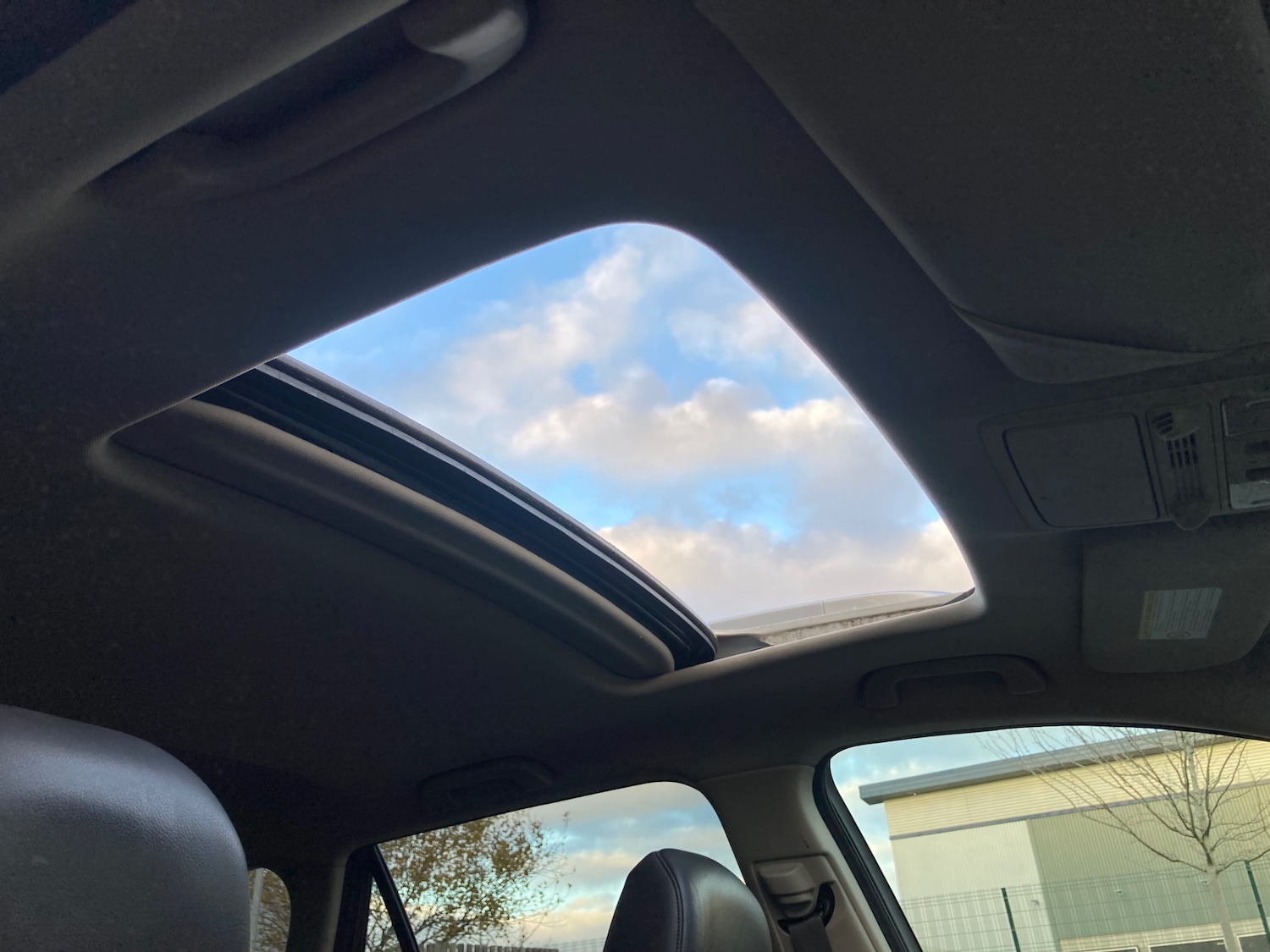 Used Honda Accord 2011 for sale - 77049121: Photo 24