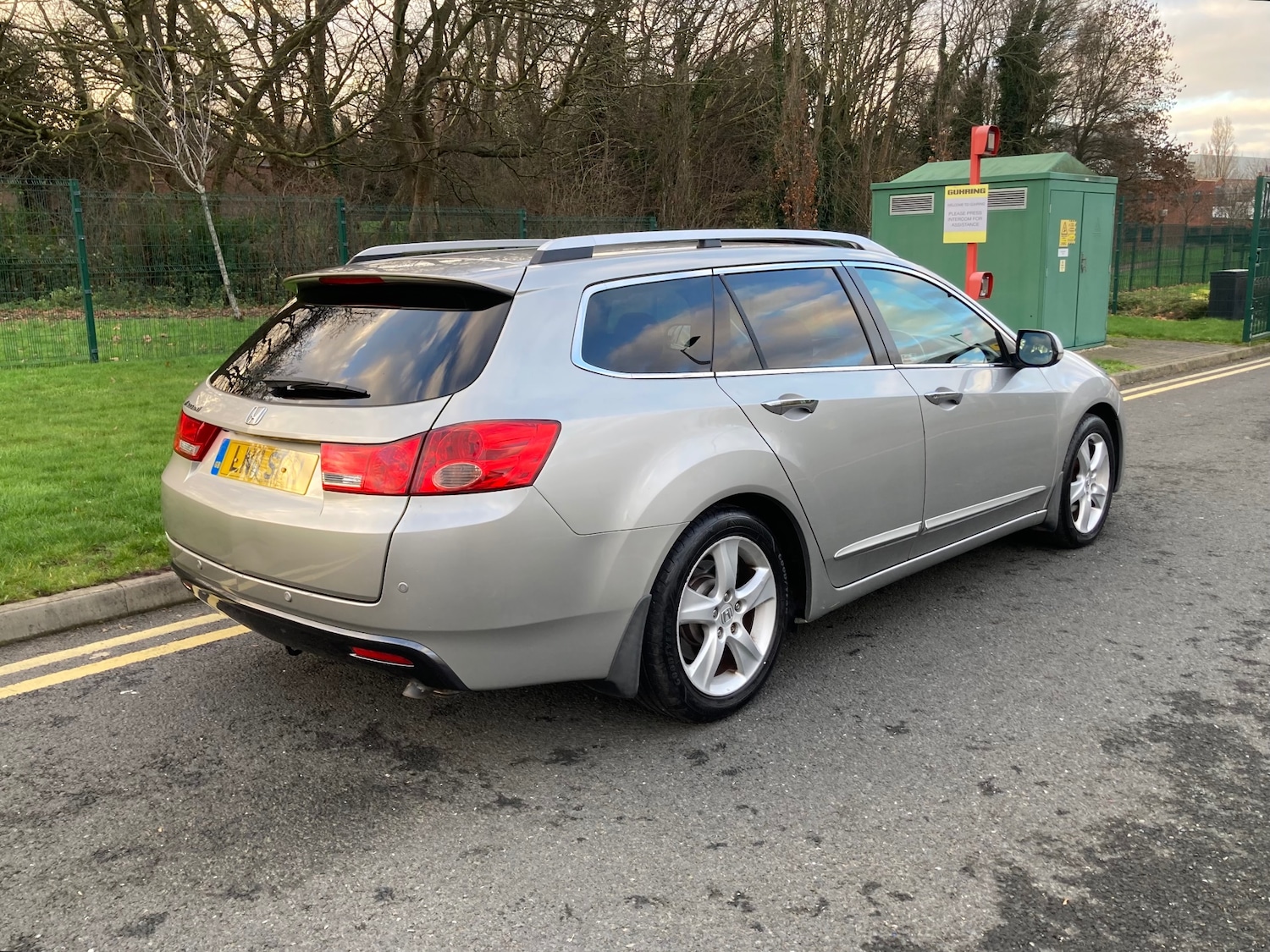 Used Honda Accord 2011 for sale - 77049121: Photo 4