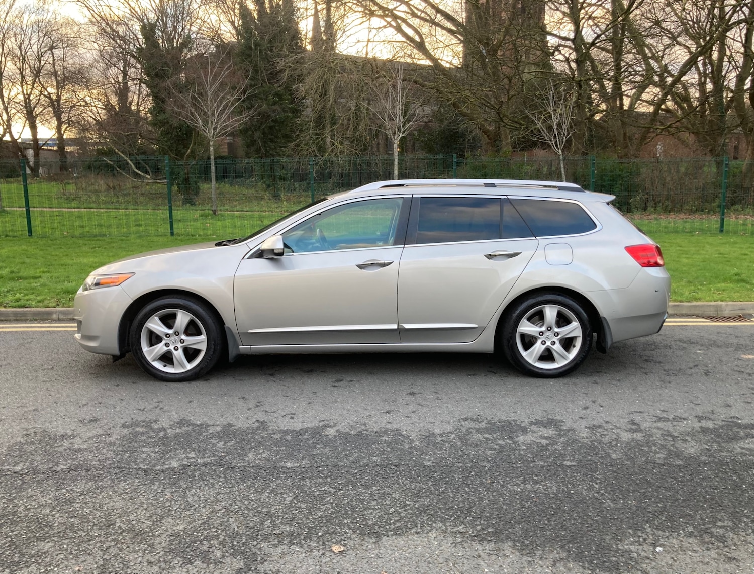 Used Honda Accord 2011 for sale - 77049121: Photo 6