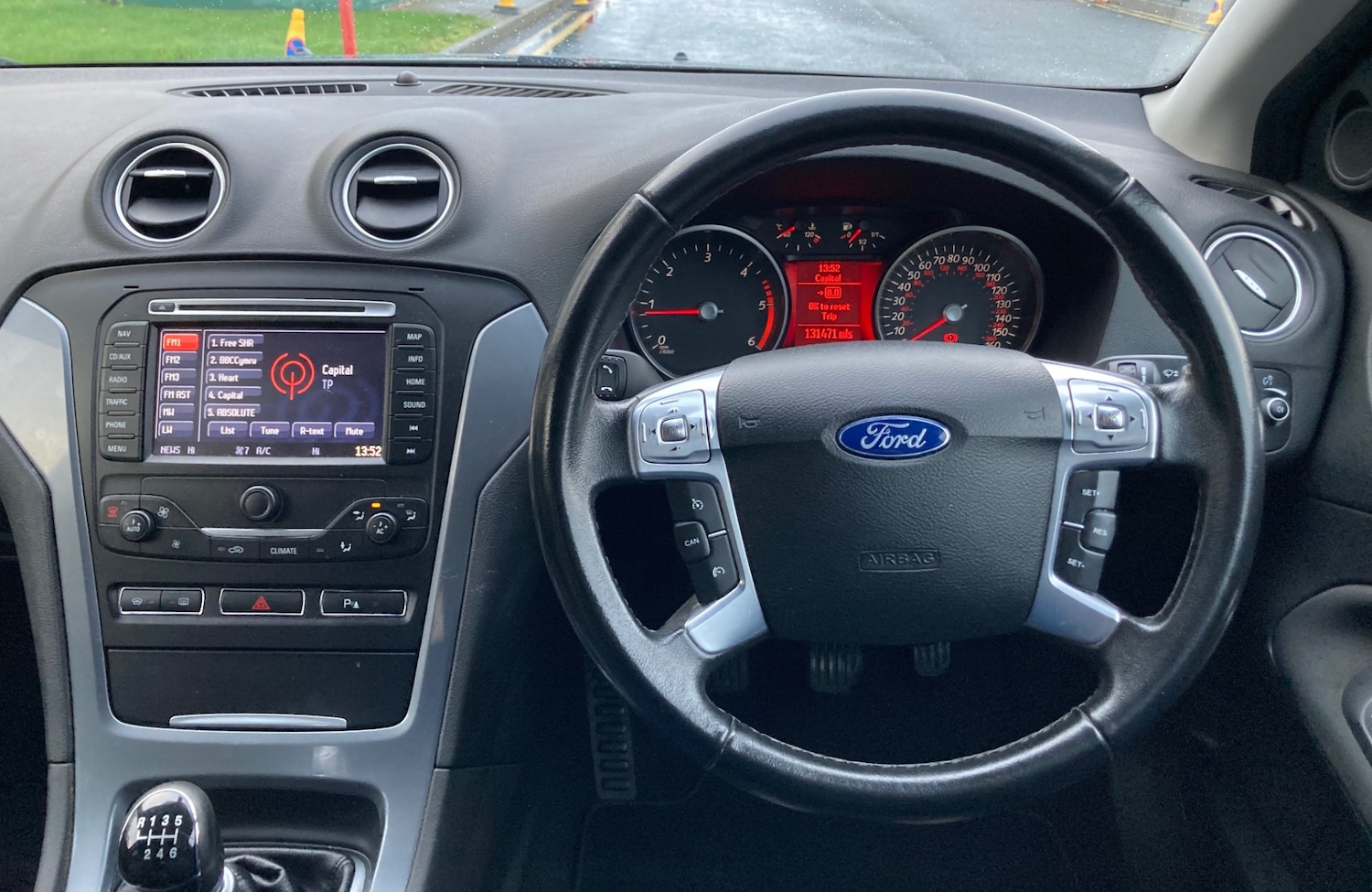 Used Ford Mondeo 2013 for sale - 76862064: Photo 17