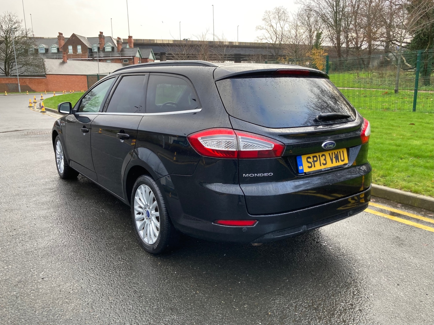 Used Ford Mondeo 2013 for sale - 76862064: Photo 3