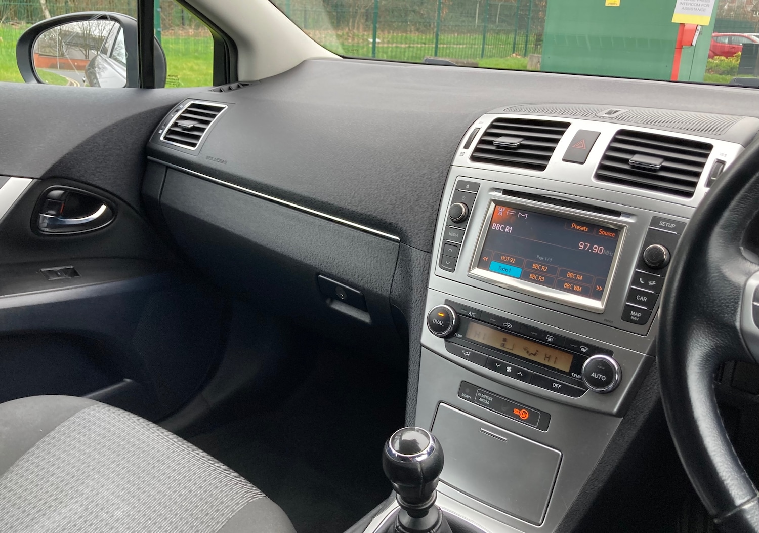 Used Toyota Avensis 2012 for sale - 77829312: Photo 11