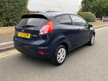 Used Ford Fiesta 2013 for sale - 75621048: Photo