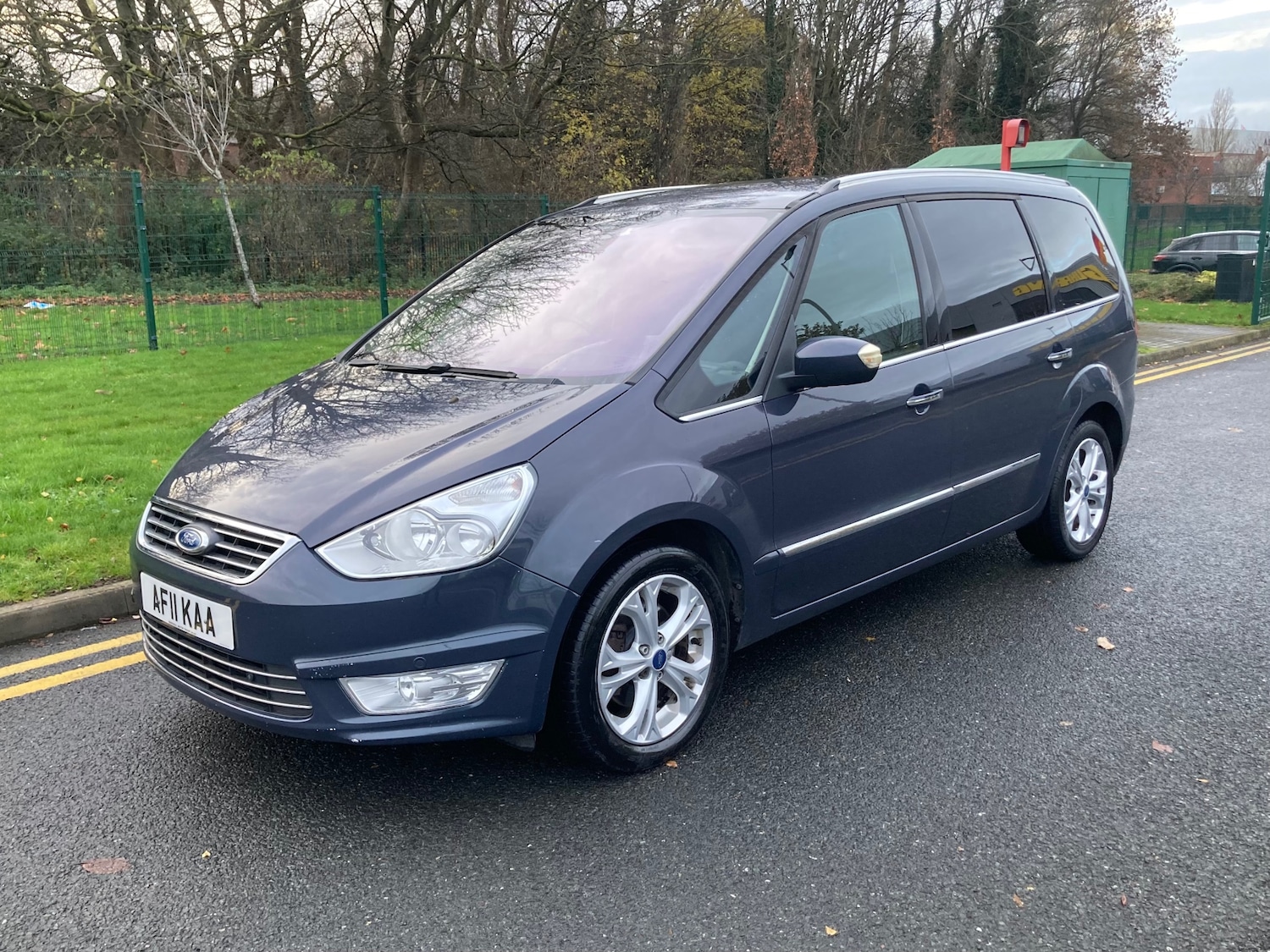 Used Ford Galaxy 2011 for sale - 76862033: Photo 2