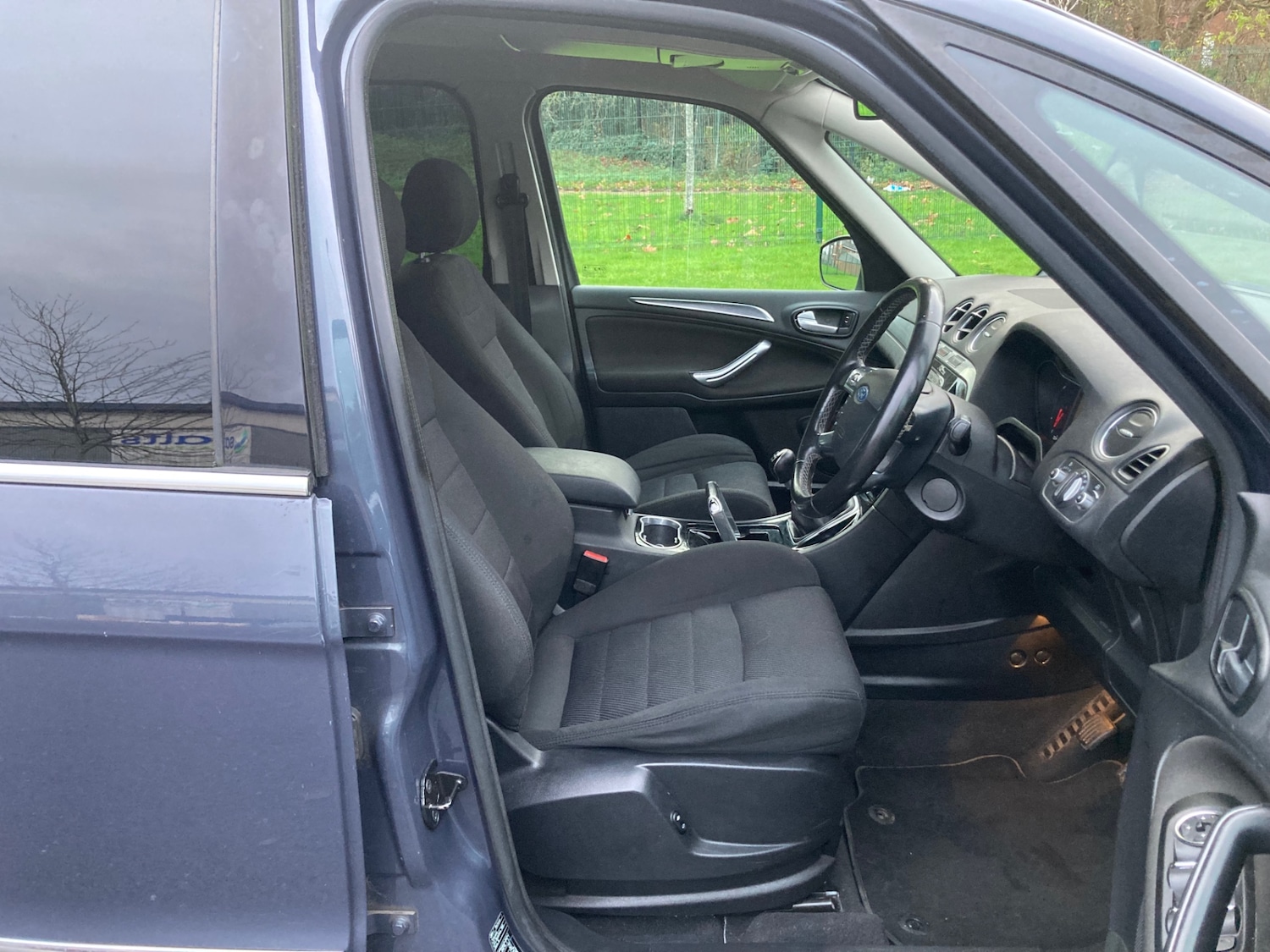 Used Ford Galaxy 2011 for sale - 76862033: Photo 23