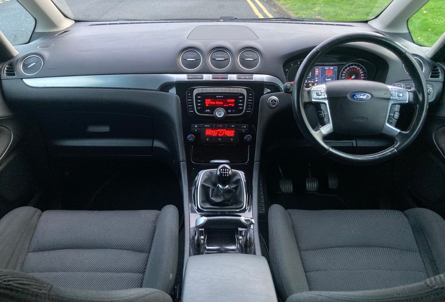 Used Ford Galaxy 2011 for sale - 76862033: Photo 9