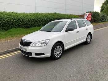 Used Skoda Octavia 2010 for sale - 75457679: Photo