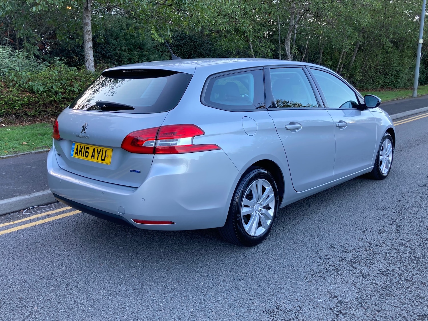 Used Peugeot 308 SW 2016 for sale - 76107594: Photo 4