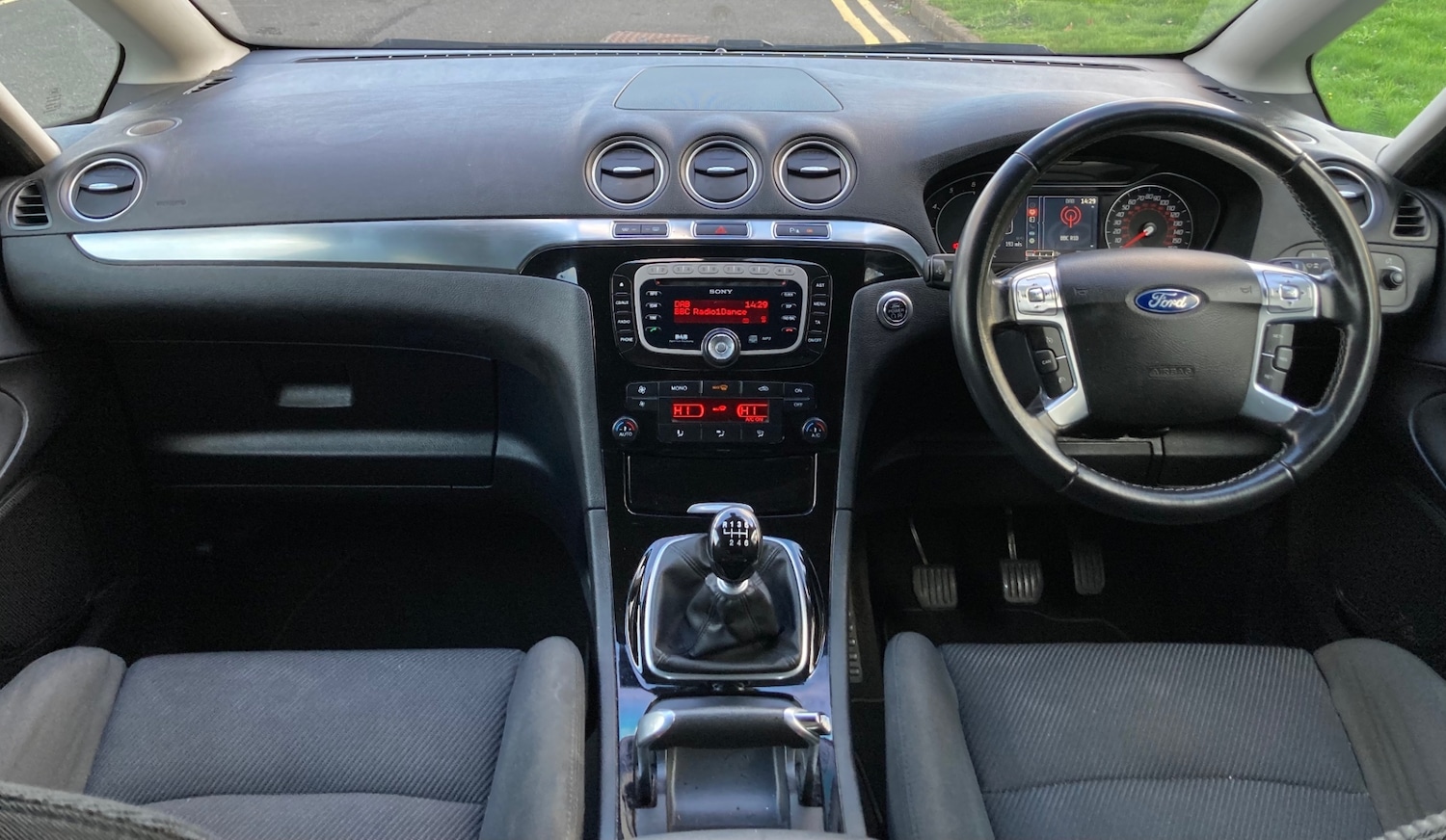 Used Ford S-Max 2014 for sale - 76618833: Photo 9