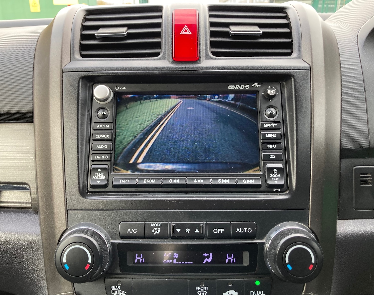 Used Honda CR-V 2011 for sale - 76511075: Photo 19