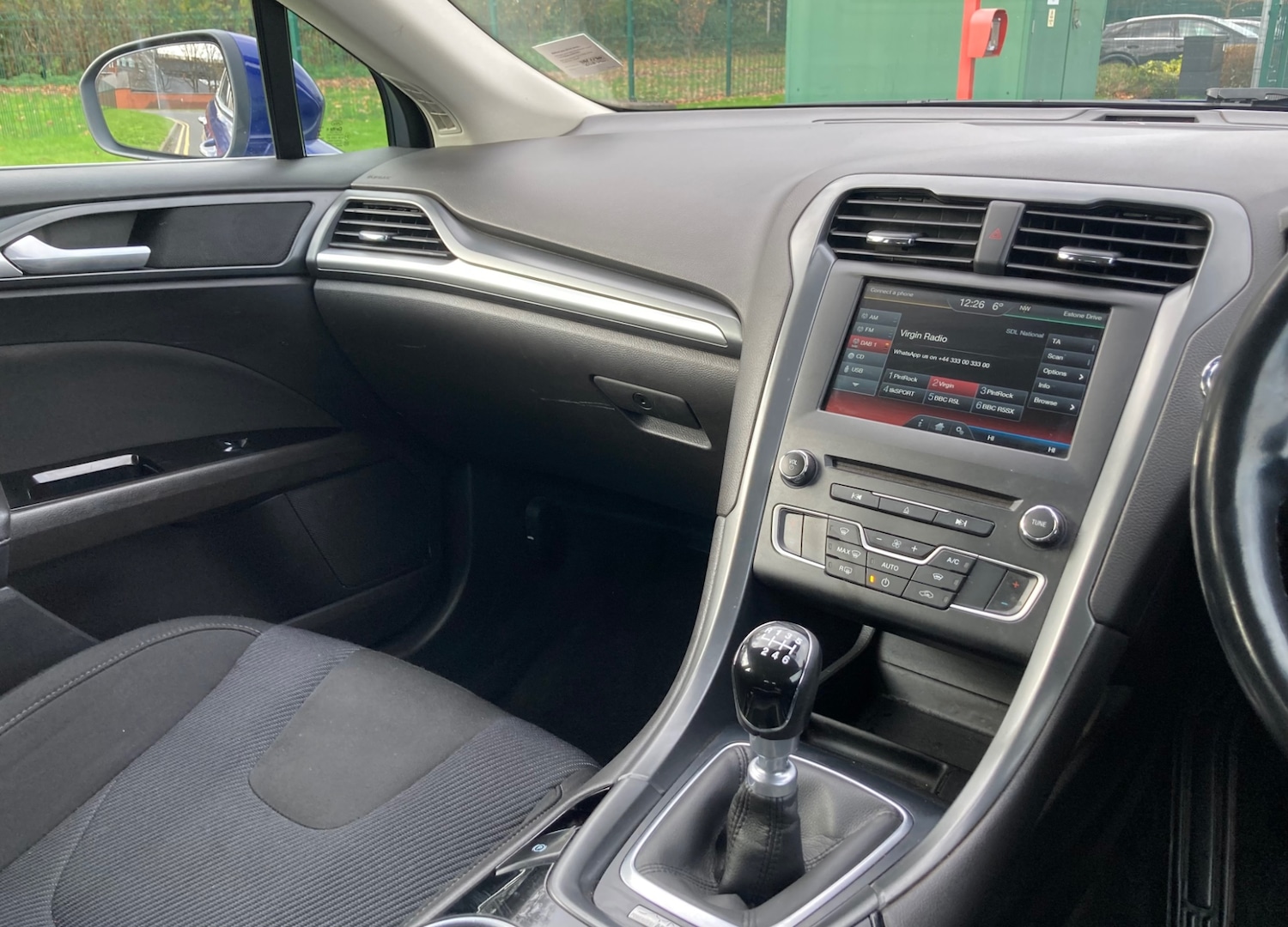 Used Ford Mondeo 2015 for sale - 76618822: Photo 11