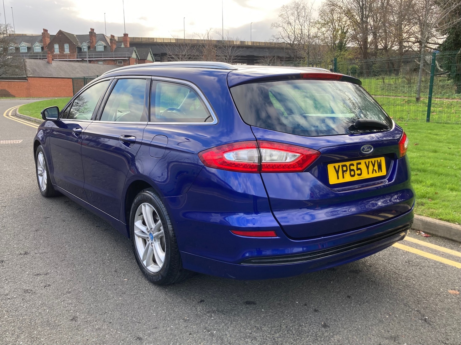 Used Ford Mondeo 2015 for sale - 76618822: Photo 3