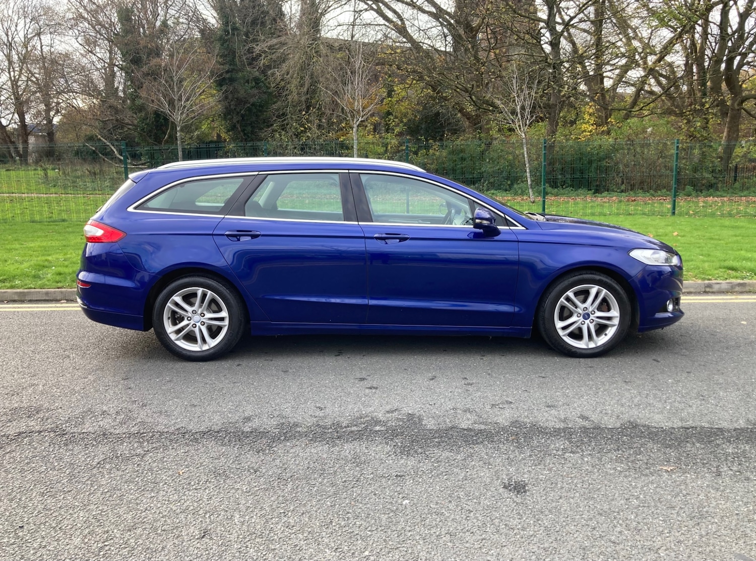 Used Ford Mondeo 2015 for sale - 76618822: Photo 5