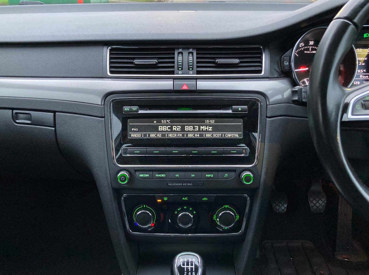 Used Skoda Superb 2013 for sale - 77277045: Photo 17