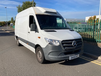 Mercedes-Benz - Sprinter