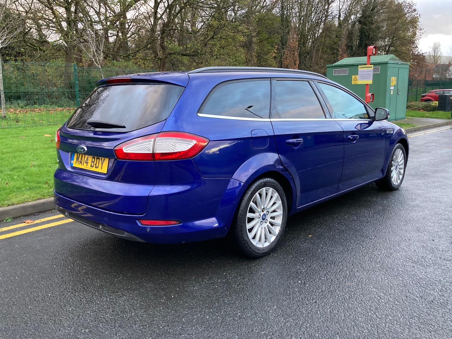 Used Ford Mondeo 2014 for sale - 76684557: Photo 4