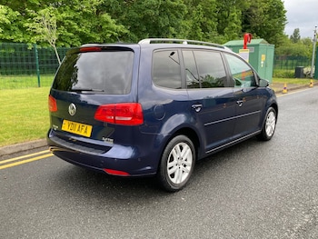 Used Volkswagen Touran 2011 for sale - 78612462: Photo