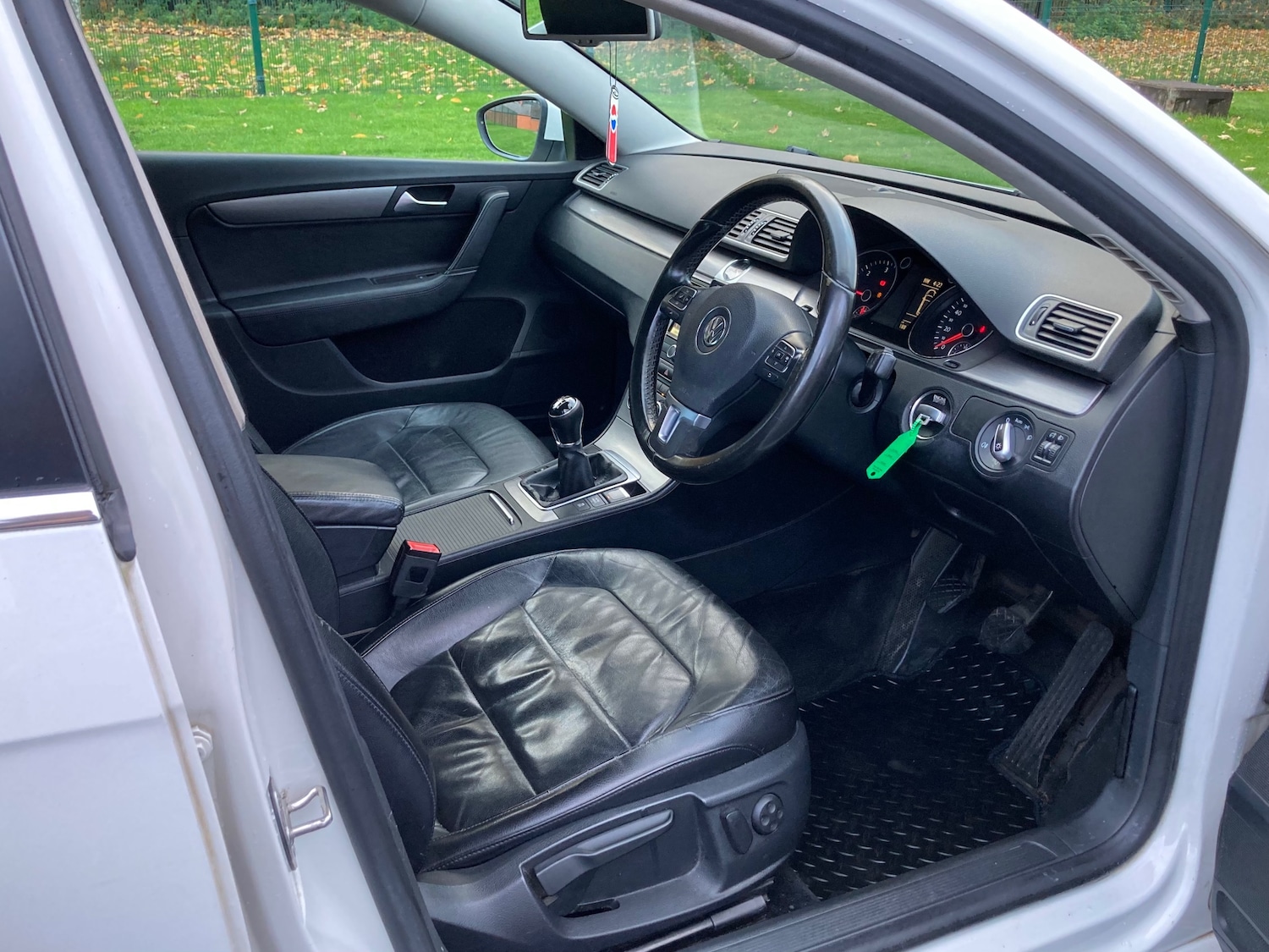 Used Volkswagen Passat 2014 for sale - 76431149: Photo 11